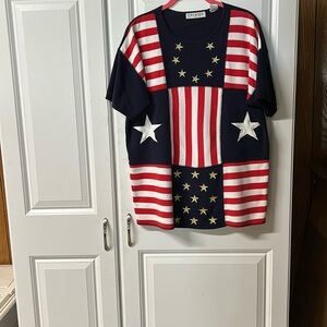Chaus Ladies Patriotic Stars and Stripes top